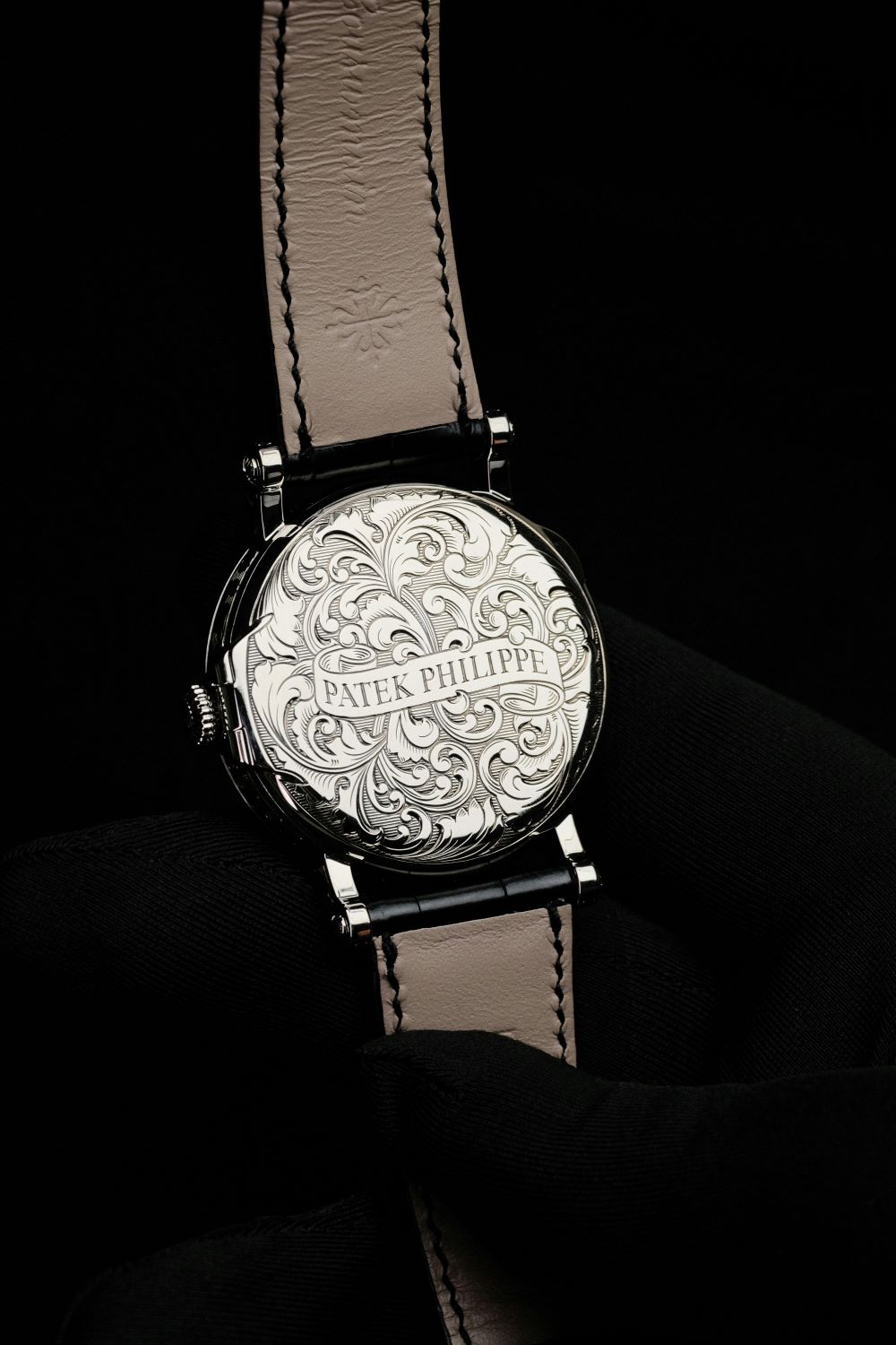 รับซื้อ patek